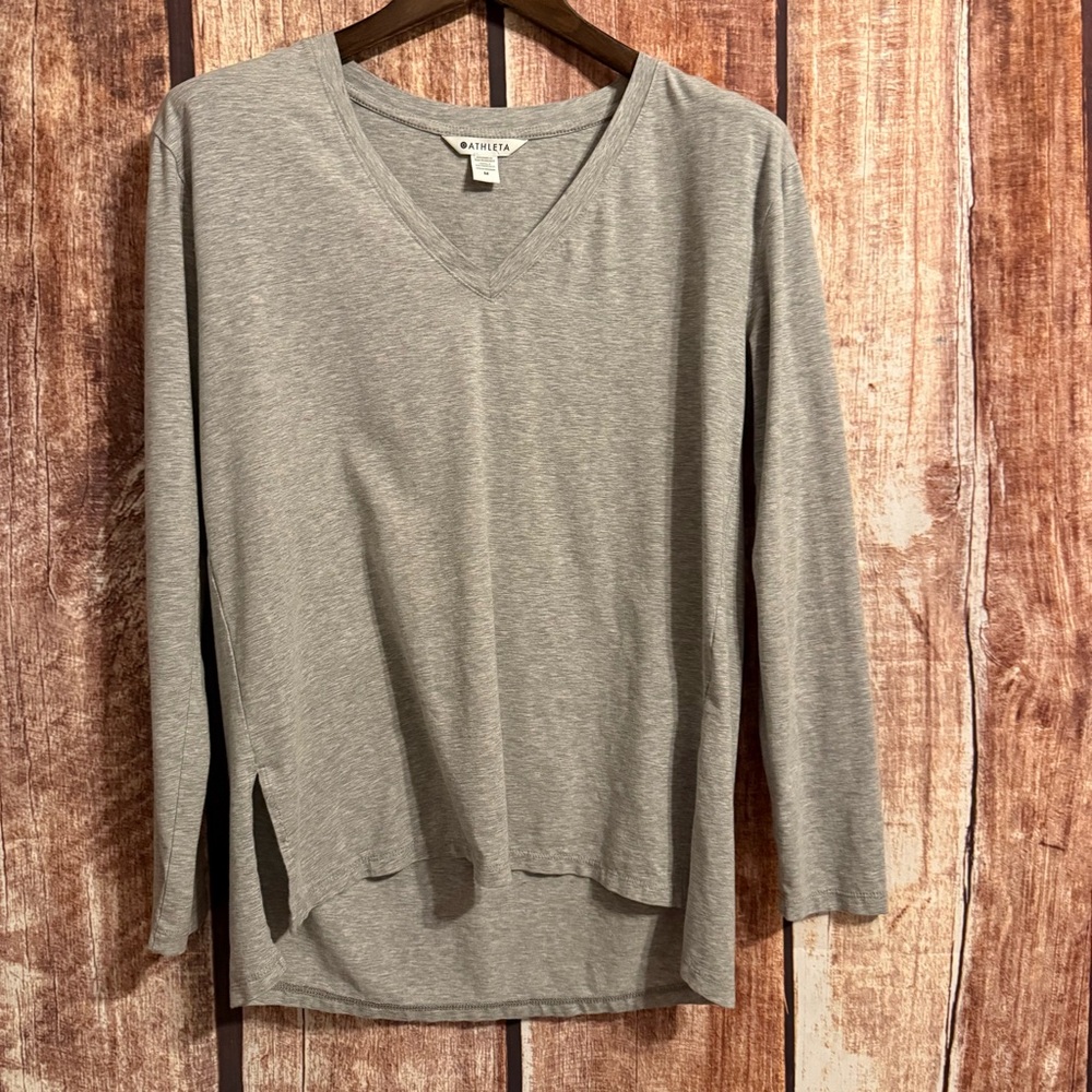 Athleta Heather Gray V-Neck Top